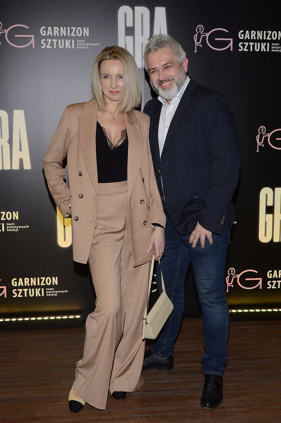 Julia Wieniawa z mamą i ojczymem