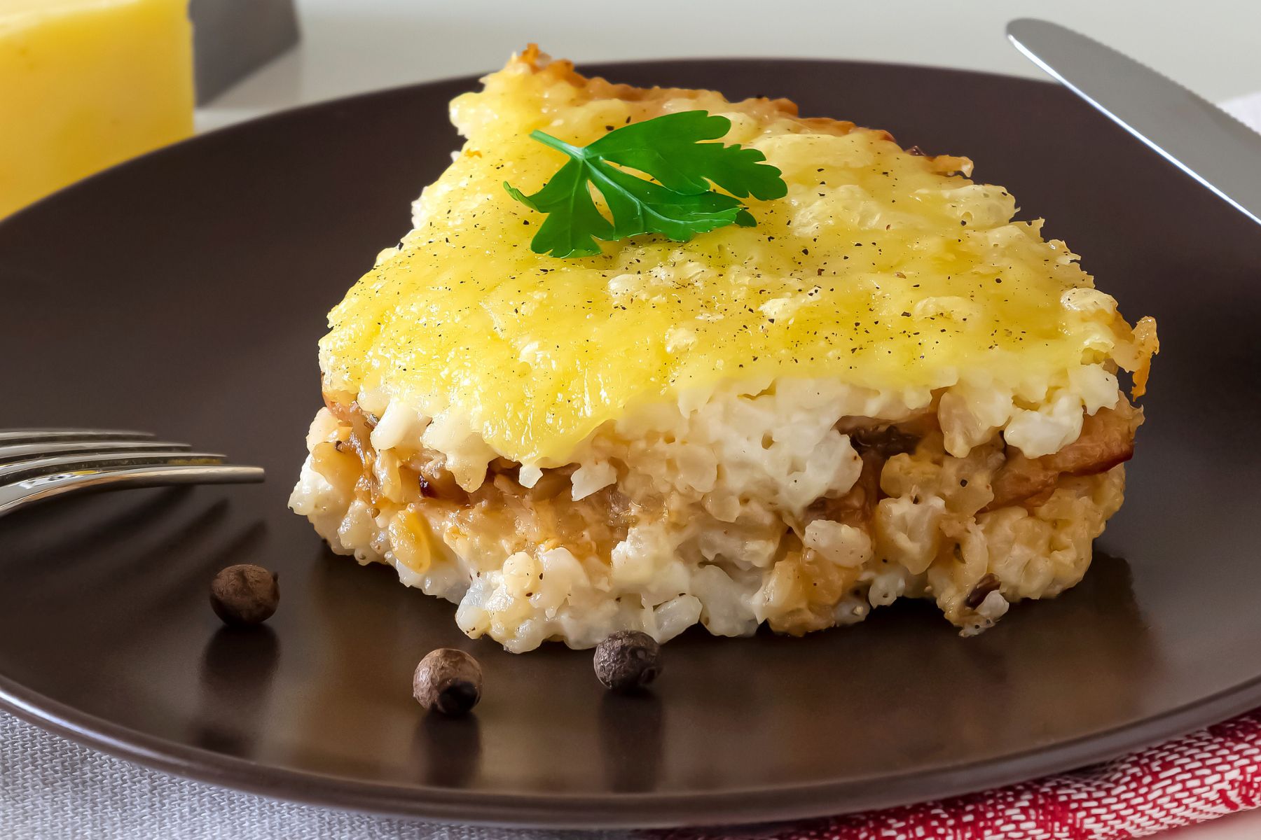 Zapomnij o makaronie. Ta zapiekanka znika z talerzy w mig