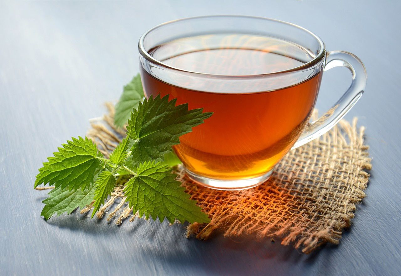 Herbata z pokrzywy wspiera odchudzanie 