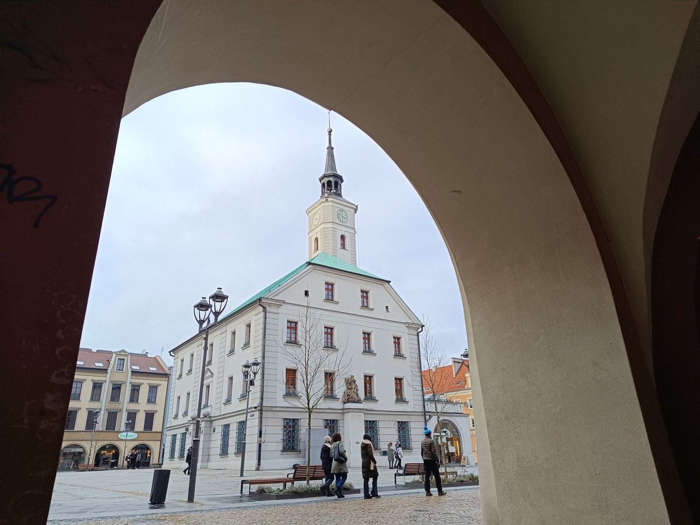XIX-wieczna zabudowa centrum Gliwic przetrwała do dziś. Budynki przy Zwycięstwa i Rynku przypominają o architektonicznej przeszłości miasta