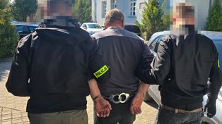 Poznań: Uszkodził co najmniej 18 samochodów w jedną noc. Zatrzymali go poznańscy wywiadowcy
