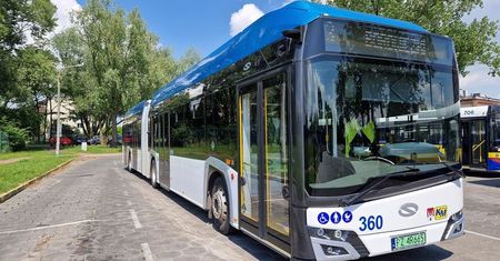 18 autobusów napędzanych wodorem będzie jeździć po Płocku