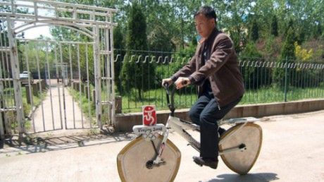 Zwariowany chiński rower - nie używa "kół" 1