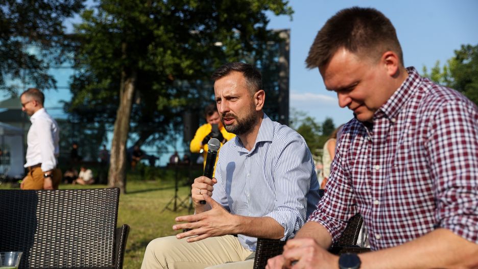 "Trzecia Droga" osłabia czy wzmacnia opozycję? Nowy sondaż