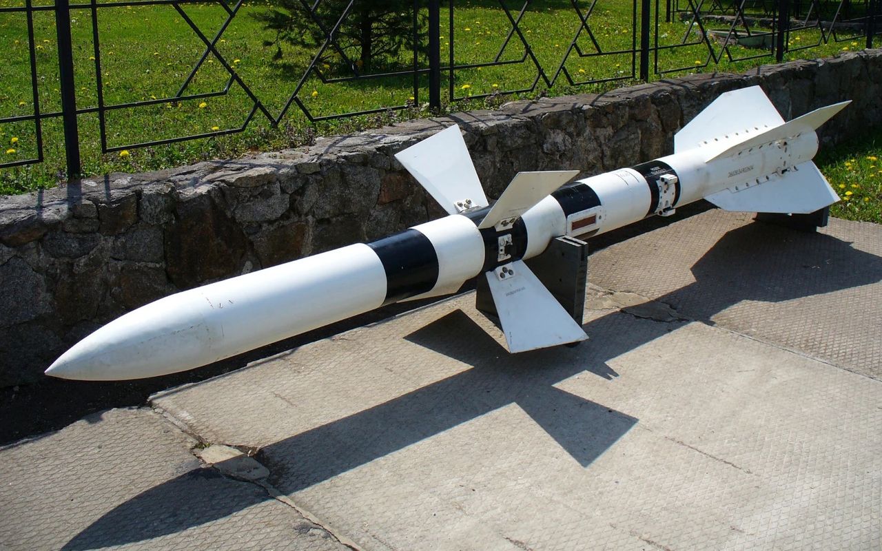 R-27 missile