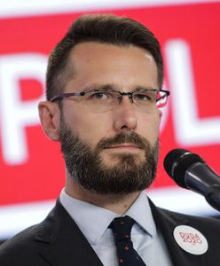 Wybory 2020. Fogiel o ulotkach straszących Trzaskowskim: "Nie są dostarczane w listach poleconych"