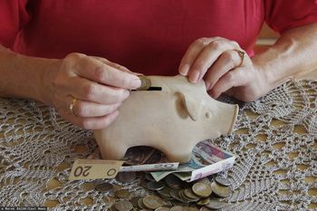 Podszywali się pod rzeczniczkę policji. Seniorka oddzwoniła w ostatniej chwili