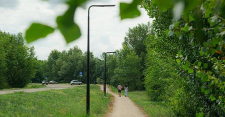 Zalew Sobótka w Płocku będzie jeszcze lepiej oświetlony. Rusza drugi etap inwestycji!