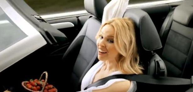 Kylie Minogue w reklamie VW Golfa cabrio [wideo]