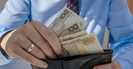 Zarobki lekarzy w Lublinie. Duże różnice w pensjach