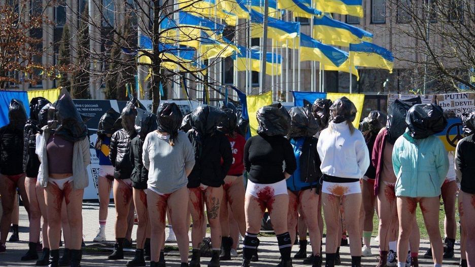 Łotyszki sprzeciwiają się przemocy seksualnej wobec Ukrainek 