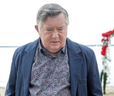 Nie ma kontaktu z rodzonym synem, za to pasierbicę wychował jak własną córkę