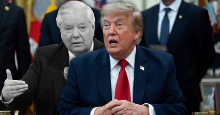 Nagły zwrot Trumpa. Poparł propozycje zmarłego senatora ws. Rosji