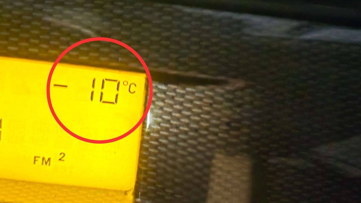 Mróz na Śląsku. Policjanci pokazali termometr