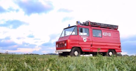 Od blisko 40 lat na służbie. Strażacki Żuk ciągle pracuje w Bażanowicach