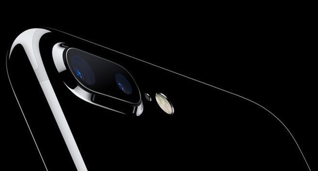 Apple: przychód i zysk w górę, rośnie też sprzedaż iPhone'ów i iPadów