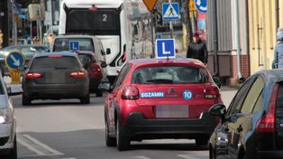 Prawo jazdy zdrożeje. Resort infrastruktury szykuje wyższe opłaty