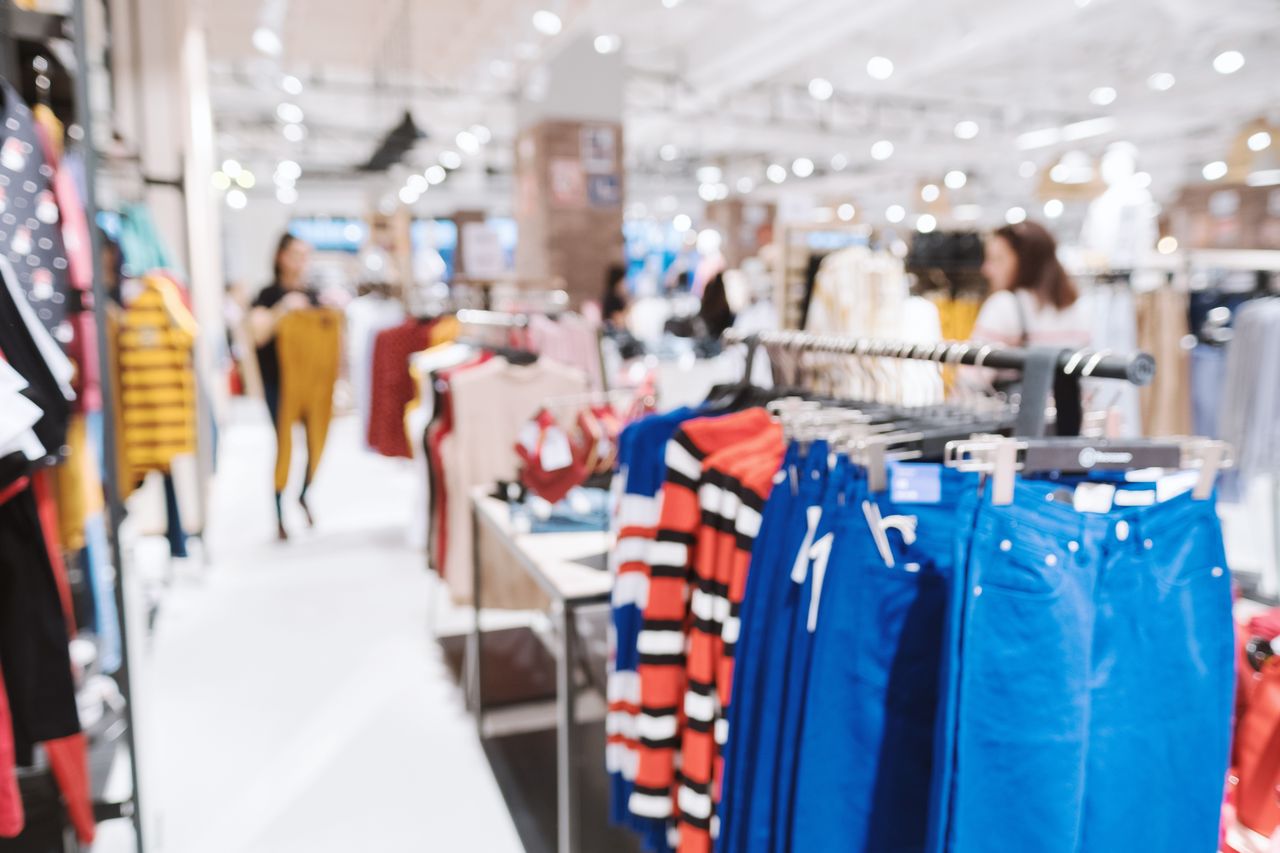 Sto nowych sklepów. Duża sieć odzieżowa stawia na Polskę