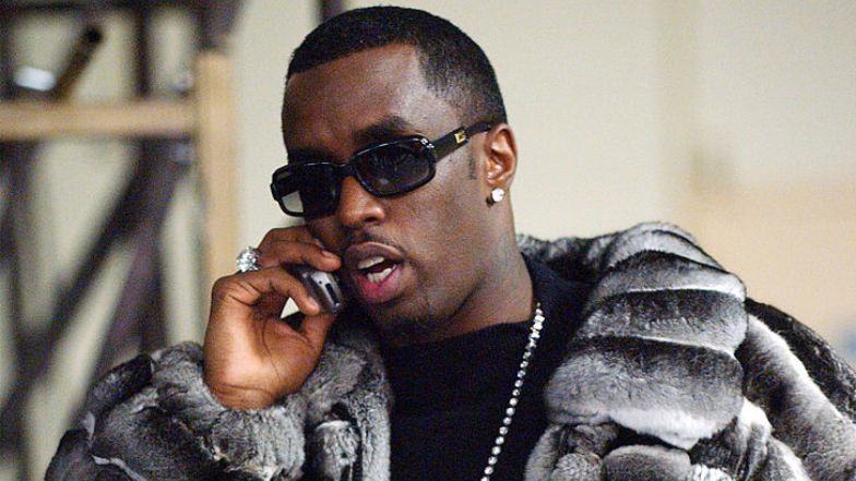 Diddy łamie zasady w więzieniu. Raper korzysta z telefonu komórkowego, by szantażować swoje ofiary!