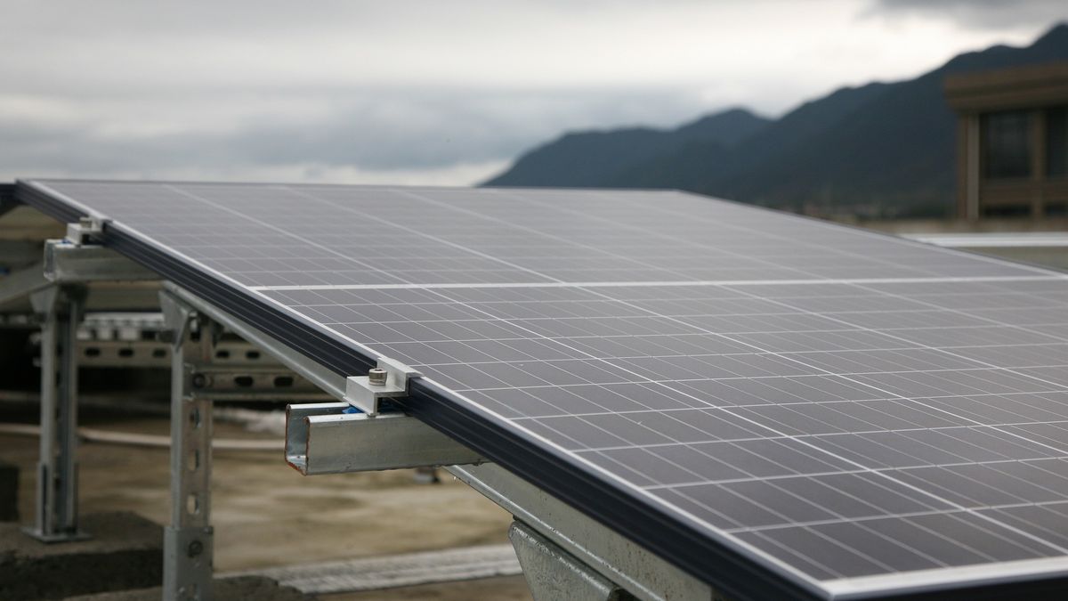 Columbus Energy: Umowy nabycia 11 spółek realizujących farmy PV weszły w życie.