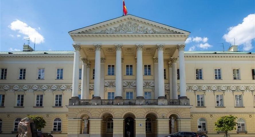 Warszawa szuka twórcy nowej kampanii promocyjnej. 12 ofert w przetargu