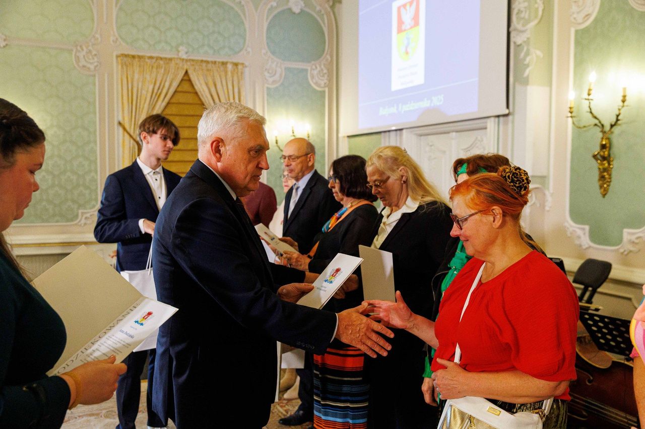 Białystok: Miejski Dzień Seniora w Pałacu Branickich. Prezydent nagrodził najaktywniejszych