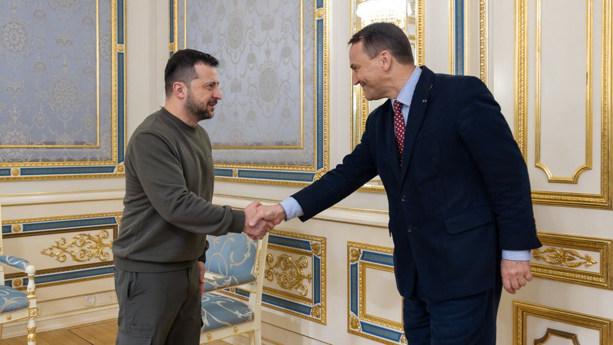 Ekspert ocenił mowę ciała polityków 