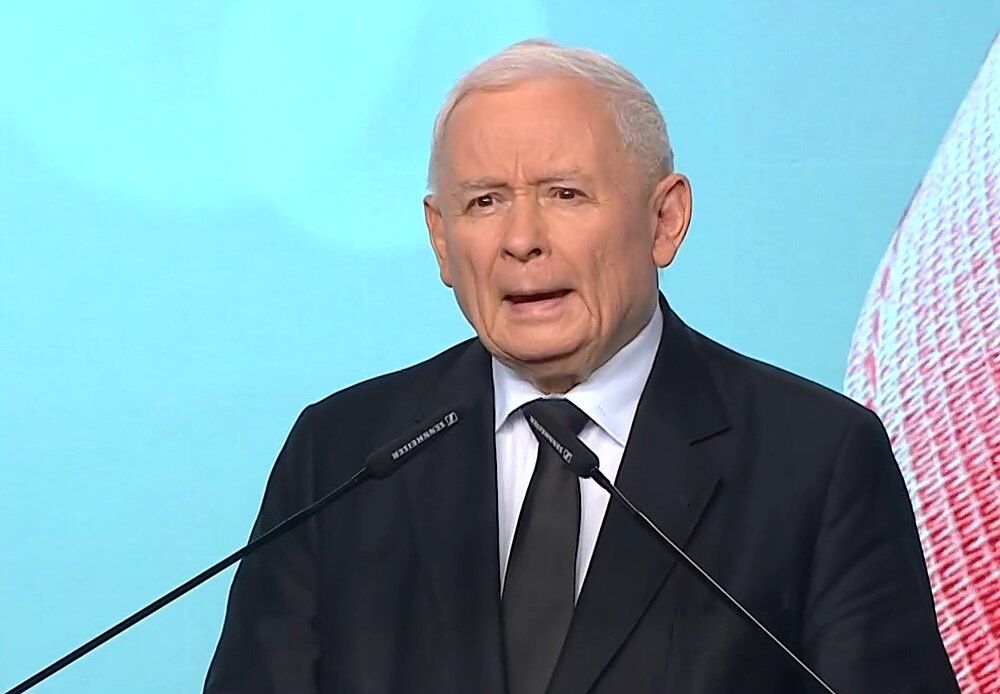 Jarosław Kaczyński na mównicy