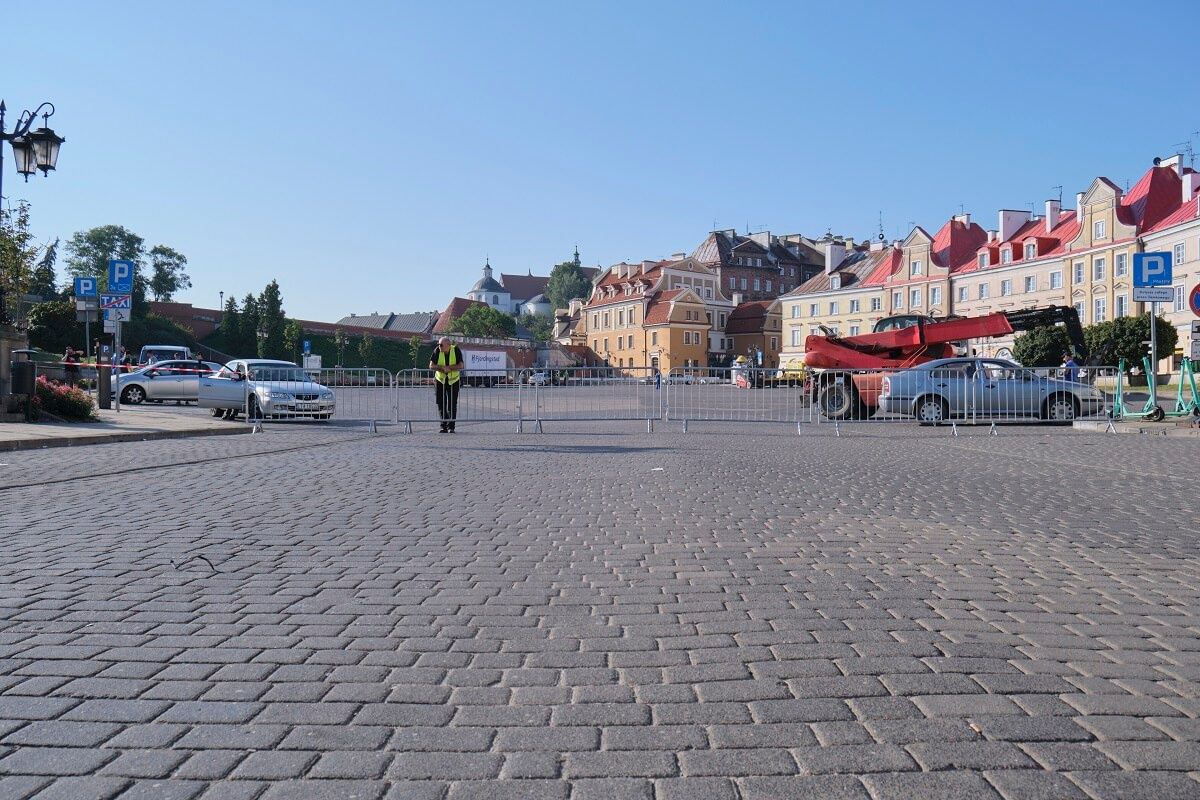 Szklany kort stanie na Placu Zamkowym. Nadchodzą Mistrzostwa Polski w Squashu