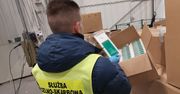 Warszawa: KAS zabezpieczyła miliony nielegalnych papierosów z Dubaju