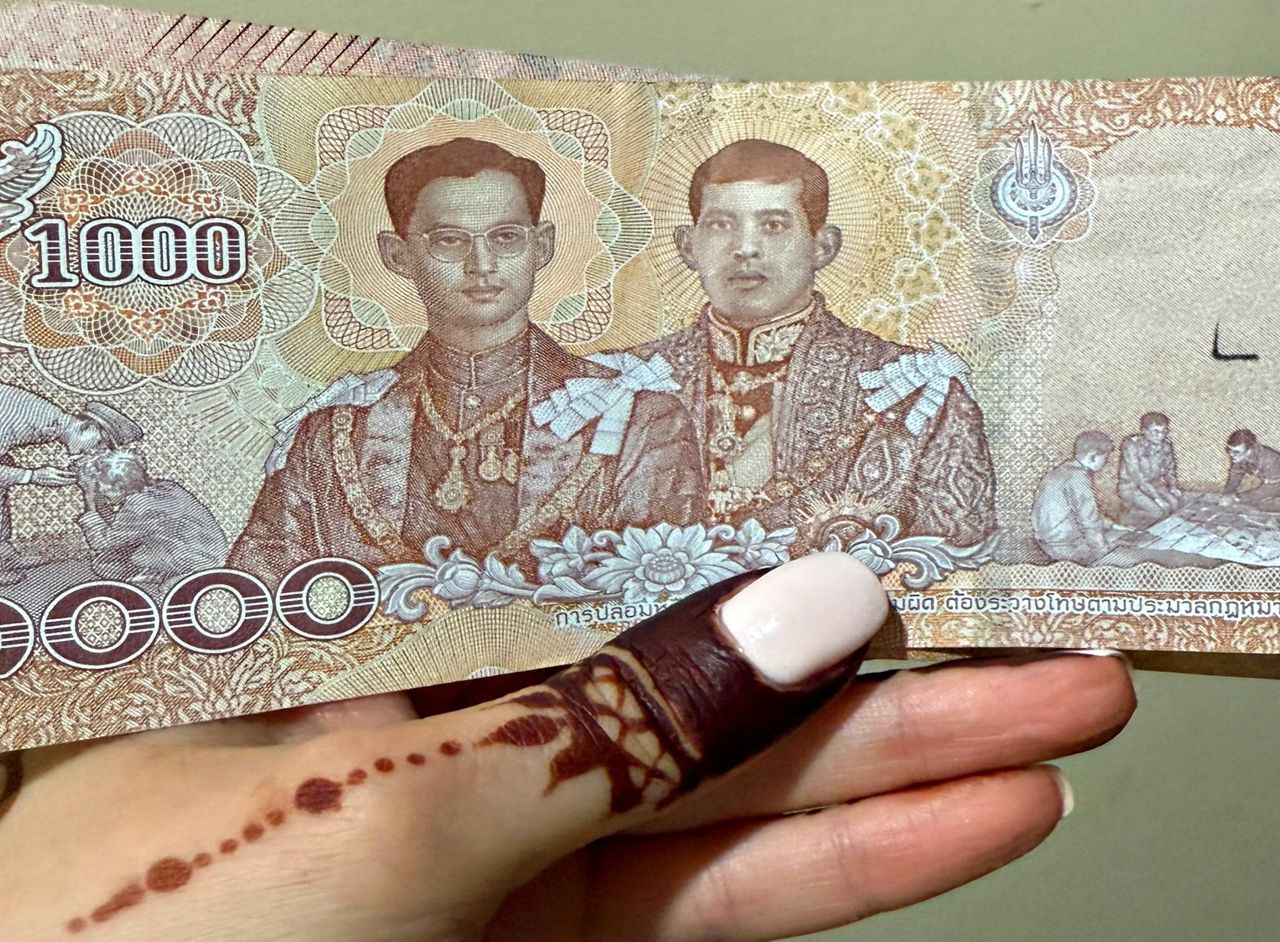 Jakie bakterie spoczywają na banknotach i monetach? Można się przestraszyć