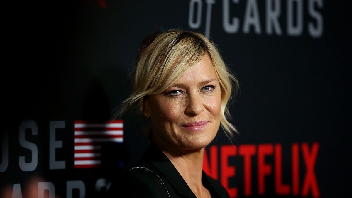 Nierówności płacowe nie omijają nawet sławnych i znanych osób, takich jak Robin Wright