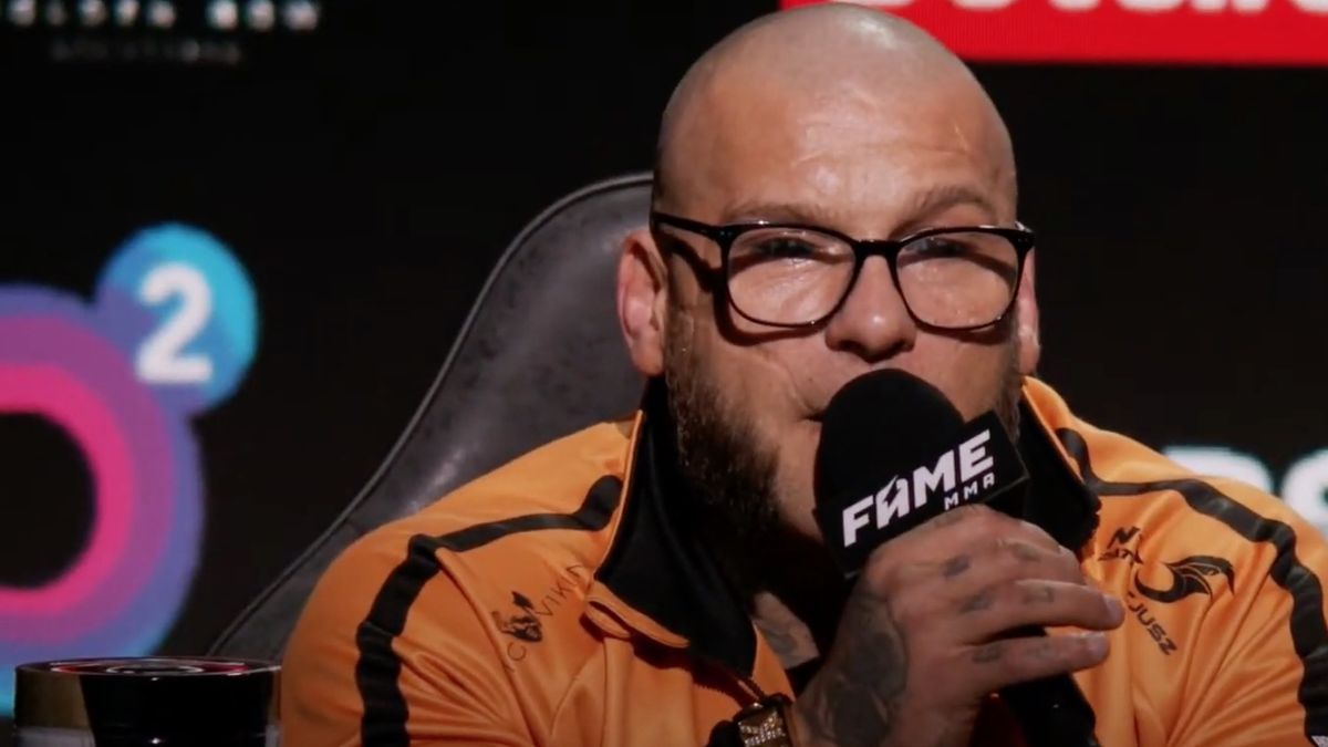 Popek doznał poważnej kontuzji. Nie zawalczy na gali Fame MMA 9