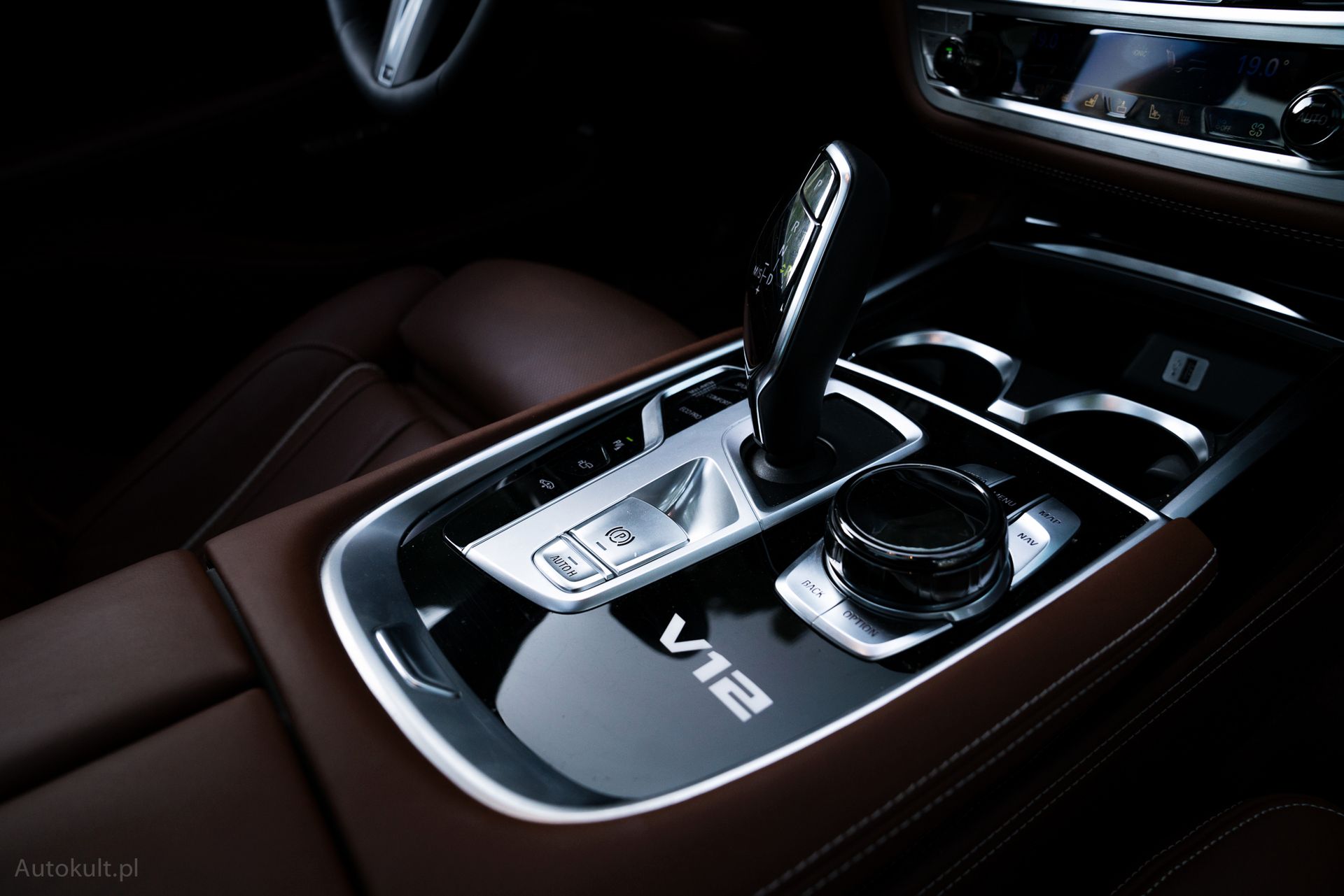 BMW M760Li xDrive (2018) (fot. Arnaud Taquet)