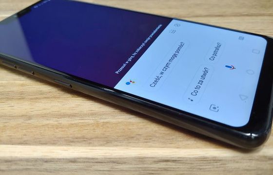 LG: smartfon G7 ThinQ i słuchawki Tone Platinum SE z przyciskiem Asystenta Google