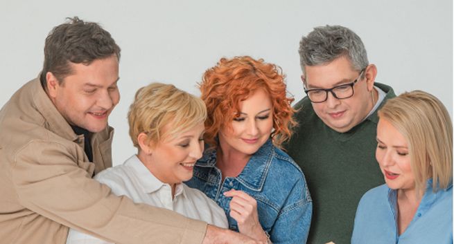 Walka ze stygmatyzacją osób chorych na otyłość. Twarzami akcji Aneta Zając i Robert Kudelski