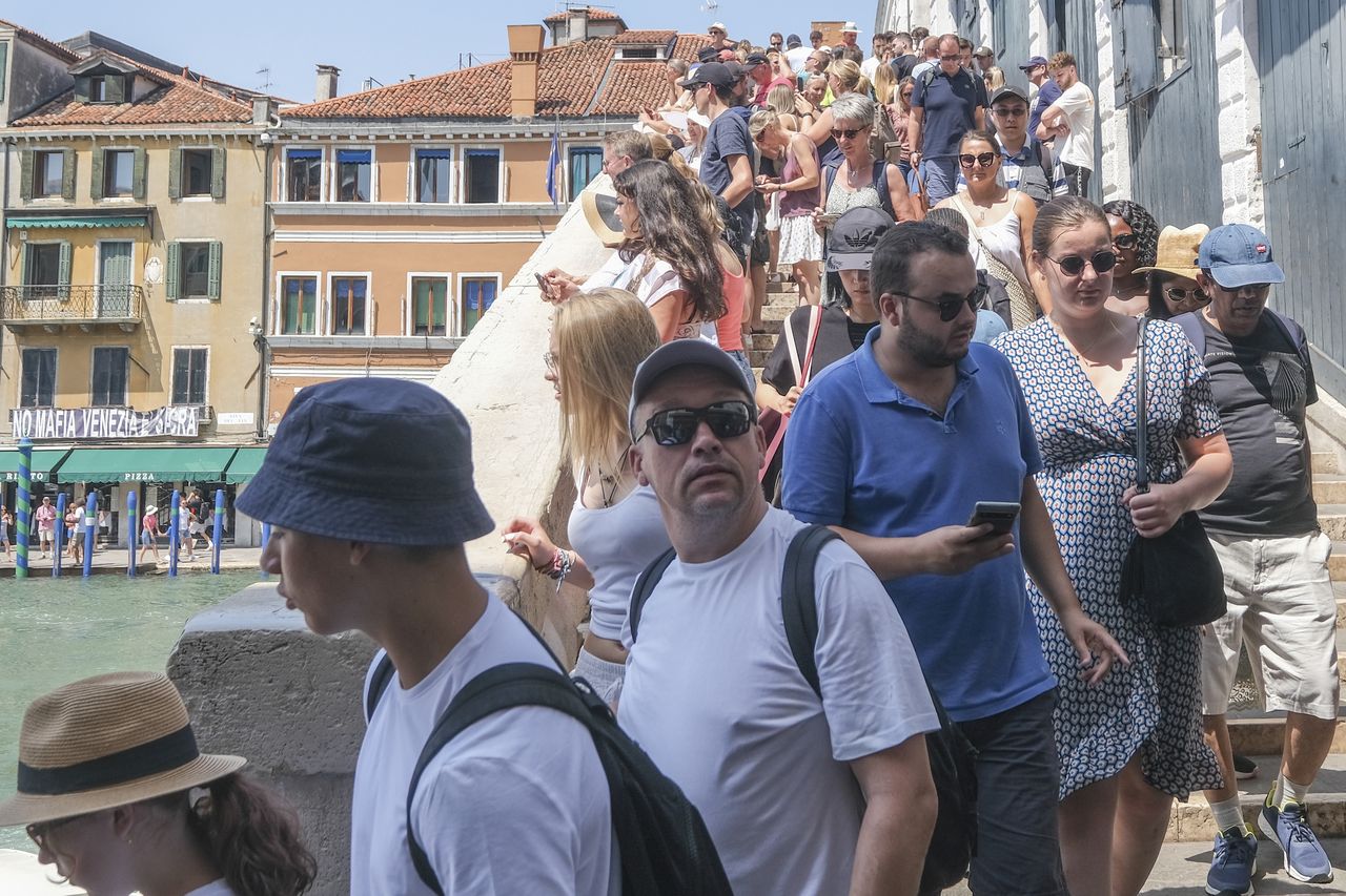 Wenecja mierzy się z wieloma problemami, m.in. overtourismem