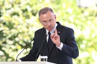 Prezydent Andrzej Duda może dostać podwyżkę. Zdecyduje jego podpis