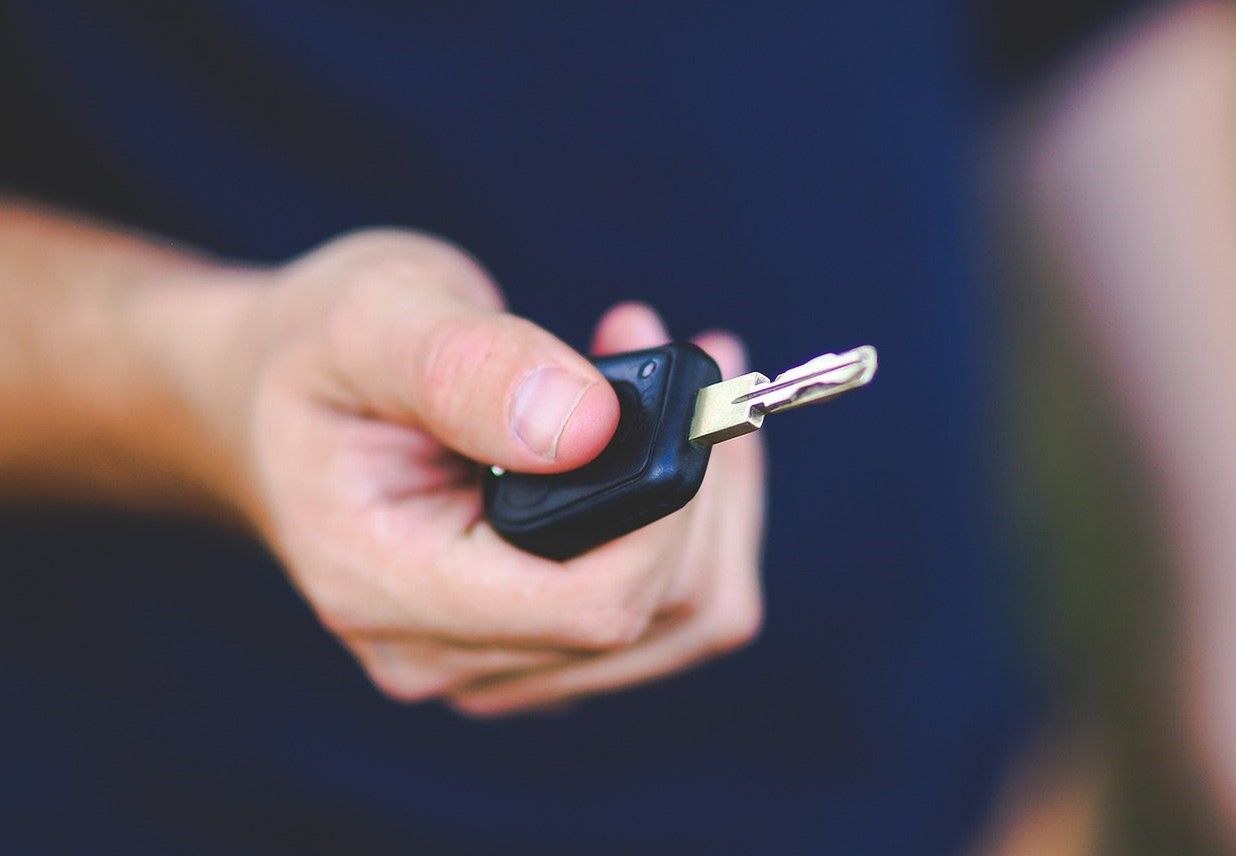 Dorabianie kluczyków do auta. Jak to zrobić i ile to kosztuje?
