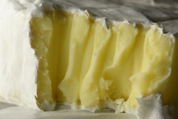 Najgorszy ser dla serca. "Podbija" cholesterol jak żaden inny