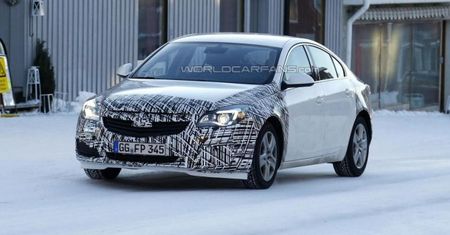 Opel Insignia po liftingu na szpiegowskich zdjęciach