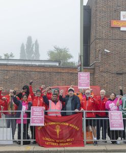 Katastrofa przed świętami. Strajkują pracownicy poczty w Wielkiej Brytanii