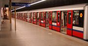 Warszawa: Kiedy metro jest najbardziej zatłoczone? Kluczowe trzy godziny