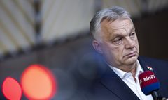 "Ostatnia bariera padła". Orban przerywa milczenie