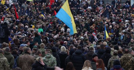 Ukraina otwiera granice dla młodych mężczyzn. Media o wątpliwościach