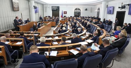 Ustawa antykorupcyjna. Senat ponownie skierował oczko w głowie Kukiza do komisji