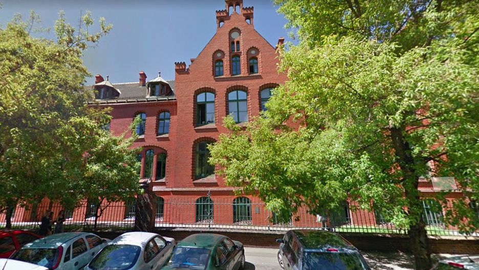 Wrocław. Trwa walka o porodówkę na Chałubińskiego. Dolnośląski Kongres Kobiet pikietował pod szpitalem