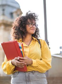 Study conducted at the European level: Romanian students have more trust in European institutions than in national ones.