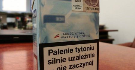 Chodel: 17-latek nosił narkotyki w paczce po papierosach