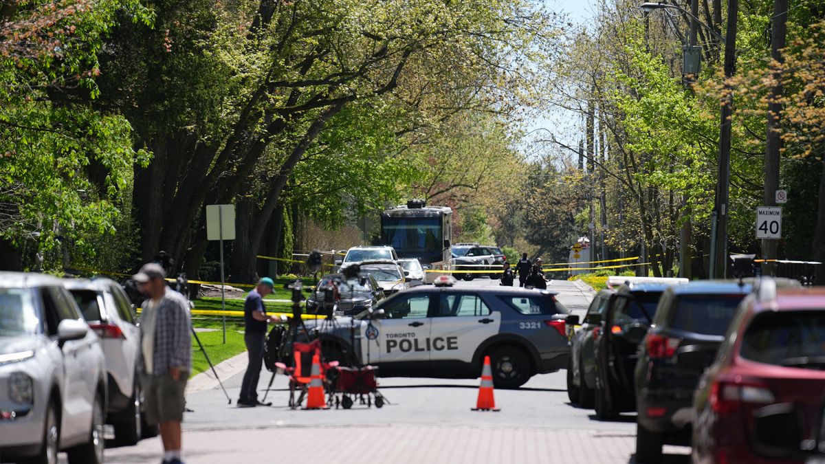 TORONTO, CANADA - MAY 7 : Toronto police investigate outside rapper Drake's mansion after an overnight shooting that hospitalized a security on May 7, 2024 in Toronto, Ontario, Canada. (Photo by Mert Alper Dervis/Anadolu via Getty Images)